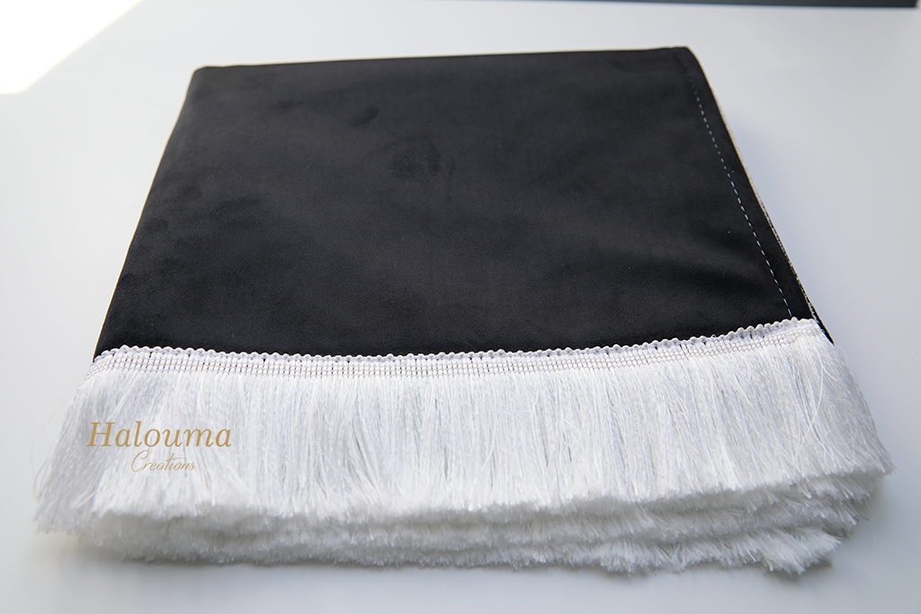 TAPIS DE PRIÈRE VELOURS NOIR PERSONNALISÉ